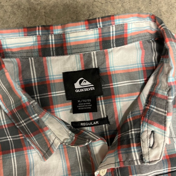 Quicksilver Short-Sleeve Button-up - Picture 2 of 5